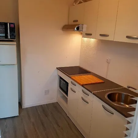 Appartement Rénové Lumineux Proche Centre *